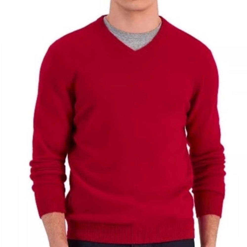 100% Cashmere V-Neck Sweater NWOT